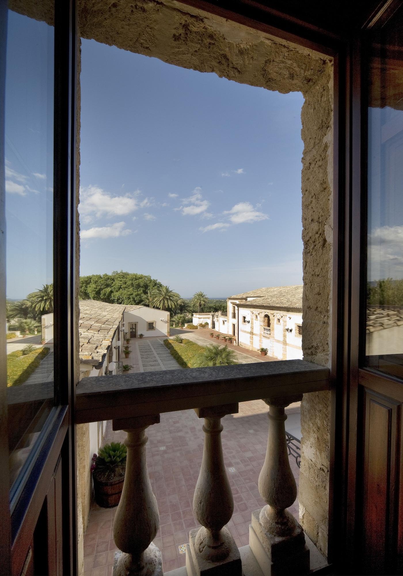 Hotel Villa Favorita Noto Exterior foto